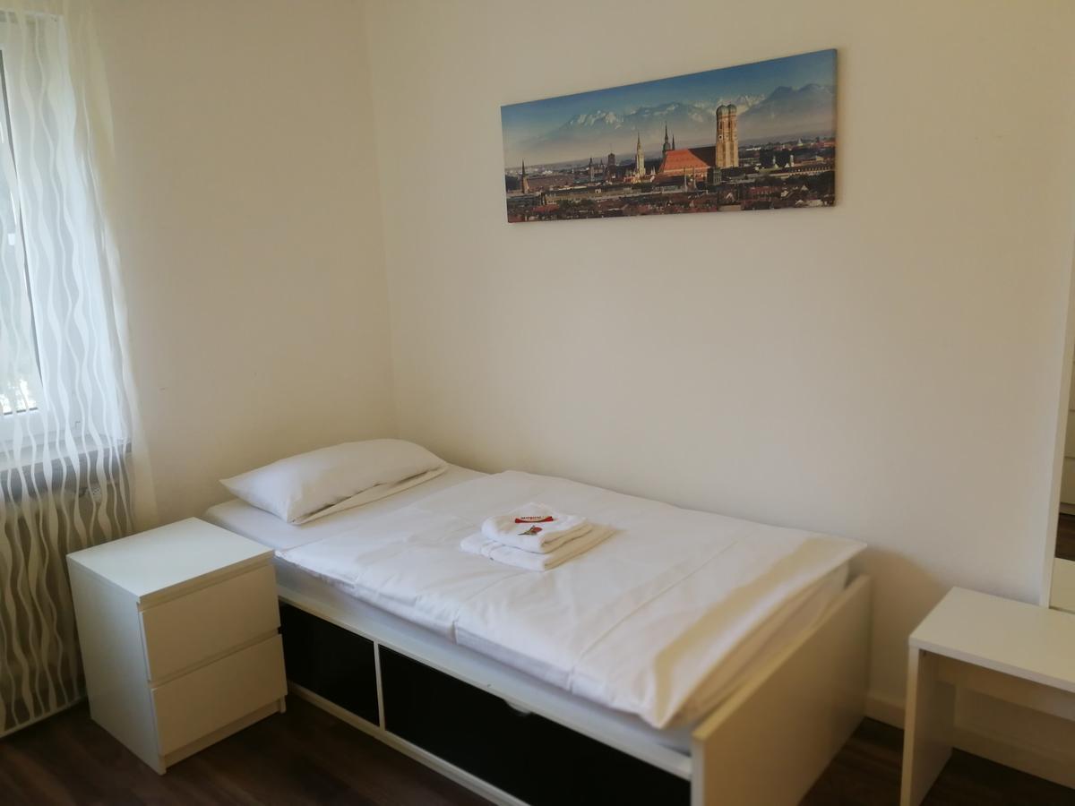 Boardinghouse Munchen-Laim Hotel Luaran gambar